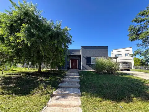 Casa en Venta en Guernica, USD 190.000