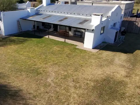 Casa en Alquiler de 3 dormitorios