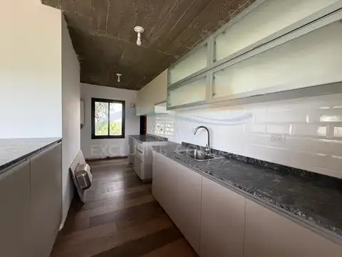 Casa en Venta en Valle del Golf, USD 240.000