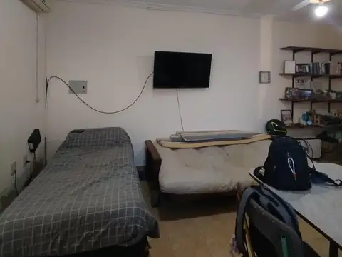 Casa 2 ambientes con 1 baño