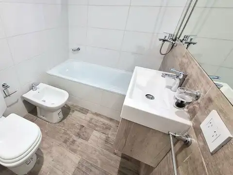 VENTA MONOAMBIENTE DIVISIBLE ALMAGRO BALCON