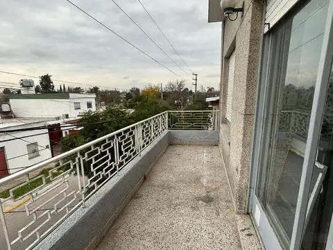 Departamento en Alquiler en Parque San Martin, $ 550.000