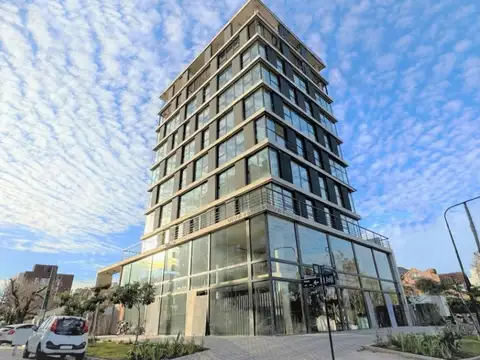 LOCAL EN VENTA EN ZONA EXCLUSIVA DE ITUZAINGO NORTE