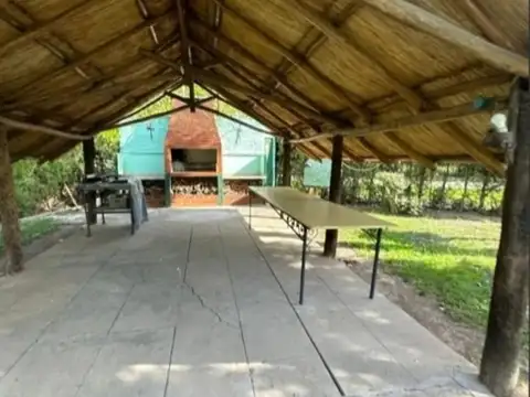 Quinta en Venta de 2 dormitorios