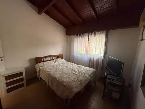 Depto Tipo Casa 2 ambientes con 1 baño