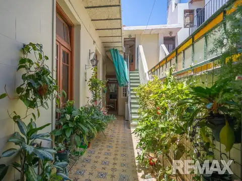 Depto Tipo Casa en Venta en Parque Chacabuco, USD 189.000