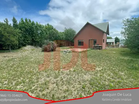 Casa 2 ambientes con 1 baño