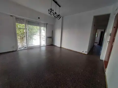 VENTA 3 AMBIENTES LUMINOSO SAENZ PEÑA