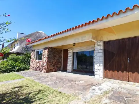 Venta casa 2 dorm.parrillero Parque del Plata