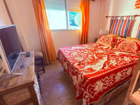 Departamento 2 ambientes a 5 cuadras del mar, gas natural!