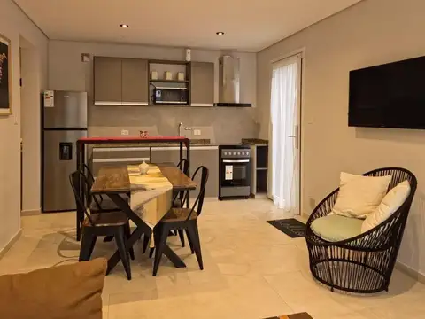 Casa 3 ambientes con 1 baño