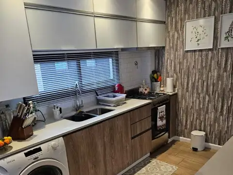 Hipólito Yrigoyen 200, Piso 3