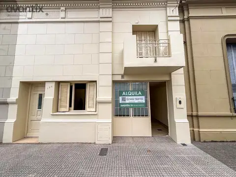 CASA DE DOS PLANTAS EN ALQUIER | BARRIO 30 DE OCTUBRE