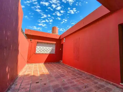 Casa en Venta al Oeste
