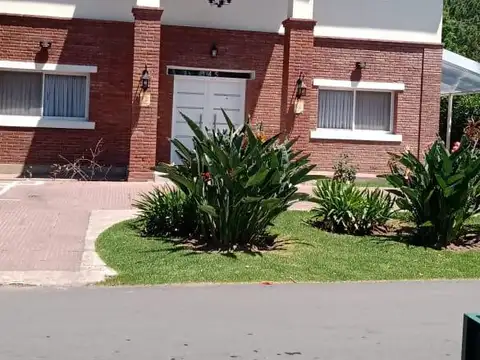 Casa en Venta en Campo Chico Country Club