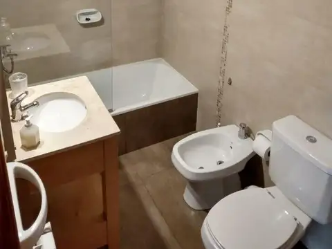 Departamento en Alquiler Temporal con 1 cocheras