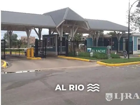 Lote a la LAGUNA de 911 m2 en el Yacht de Nordelta