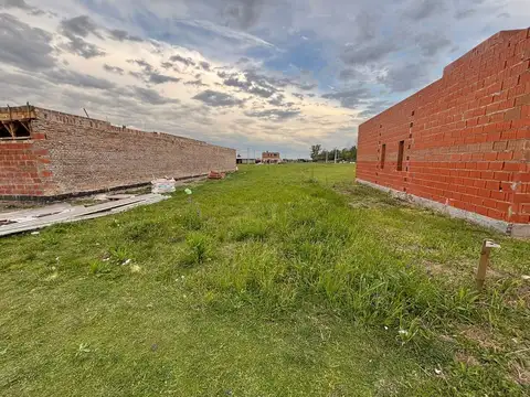 VENTA LOTE EN LAS FINCAS DE IBARLUCEA ESCRITURADO