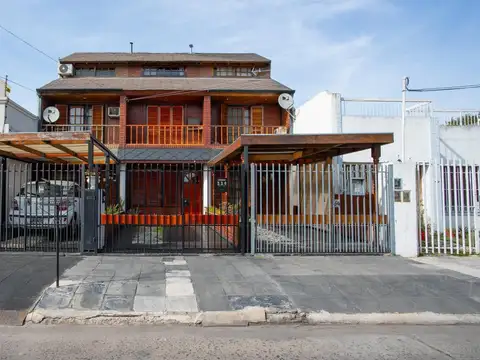 Triplex en Venta en Moron Sur