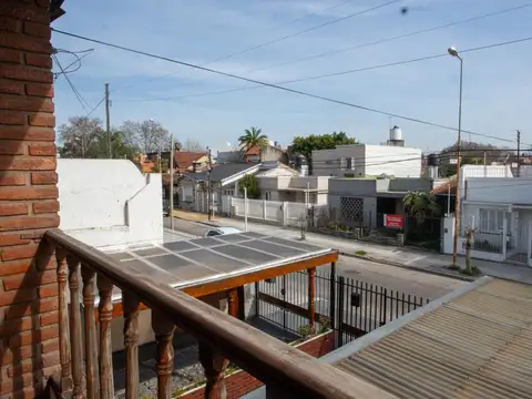Depto Tipo Casa en Venta de 3 dormitorios