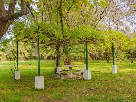 CASA QUINTA EN VENTA - FRANCISCO ÁLVAREZ