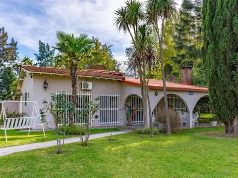 CASA QUINTA EN VENTA - FRANCISCO ÁLVAREZ