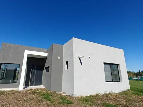 Casa en venta en Santa Sofia Pilar del Este