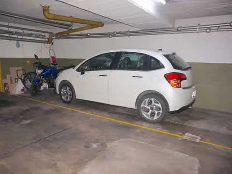 Cochera Venta Belgrano Doble 2 Autos Chicos
