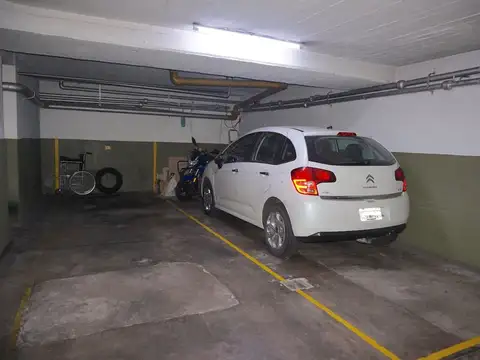 Cochera Venta Belgrano Doble 2 Autos Chicos