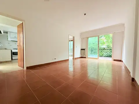 Depto Tipo Casa 2 ambientes con 1 baño