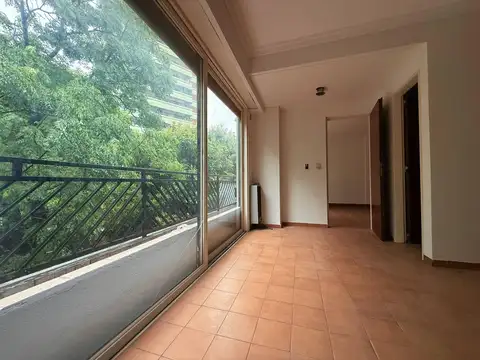 PH en Villa Urquiza venta 2 balcones, 2 baños, lavadero