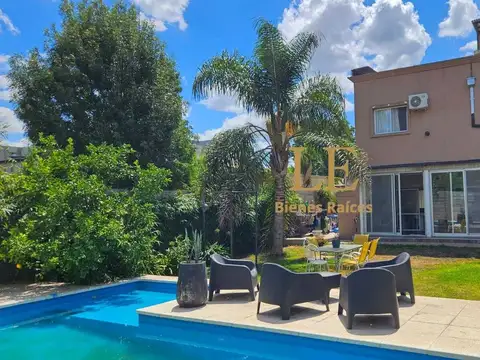 Casa en Venta de 5 dormitorios