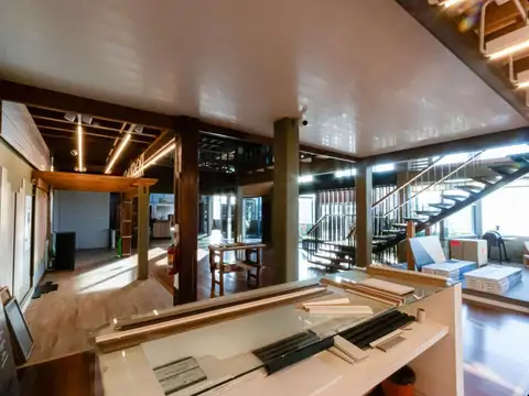 Alquiler Edificio Corporativo - Planta Industrial