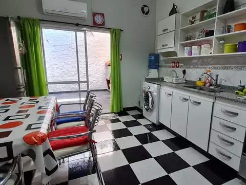 Depto Tipo Casa en Venta 35 años
