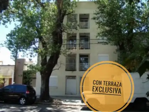 Edificio escalera Alquiler Duplex con terraza exclusiva