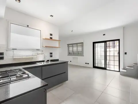 Depto Tipo Casa en Venta en Villa Devoto, USD 119.900