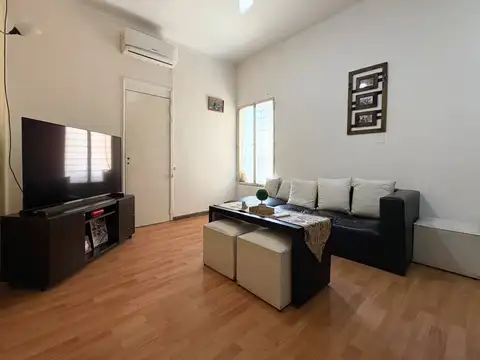 Depto Tipo Casa en Venta de 4 dormitorios