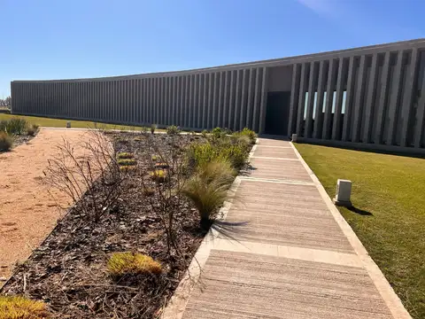 Terreno en Venta en Funes, USD 89.000