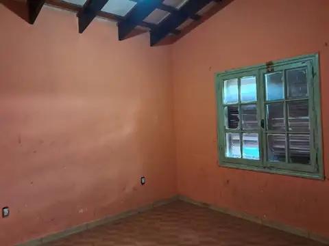 VENTA CASA CON AMPLIO TERRENO- ALVAREZ CONDARCO