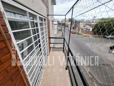 DEPARTAMENTO EN VENTA 2 AMBIENTES CON BALCON - VILLA BOSCH -