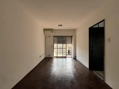 Departamento de tres dormitorios en alquiler