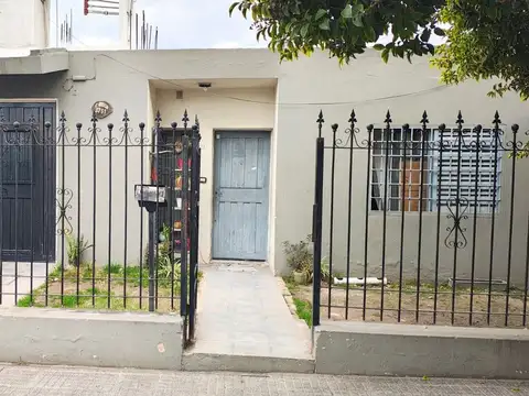 Venta casa 3 dormitorios barrio San Martin Norte