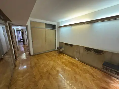 Departamento en Alquiler en Balvanera, USD 1.400