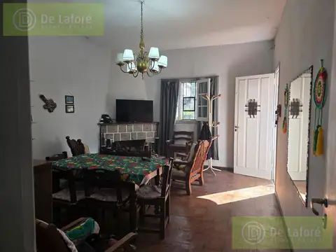 Casa 3 ambientes con 2 baños