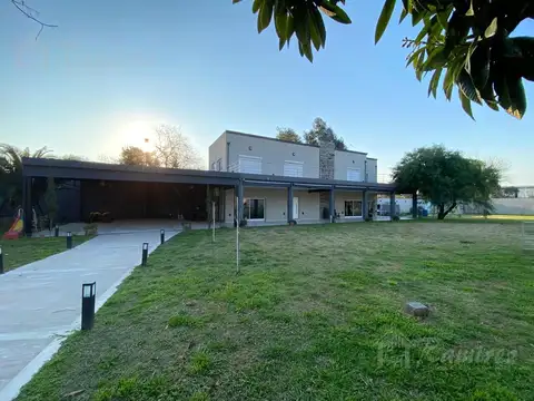 Quinta 4 Ambientes Para Alquiler Temporario - Francisco Alvarez, Moreno