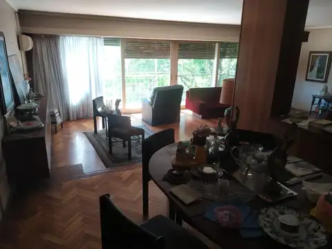 Departamento en Venta de 5 ambientes