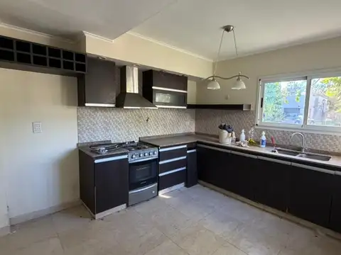 OPORTUNIDAD Casa en Venta Los Tilos