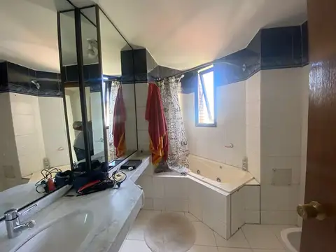 Departamento en Venta con 2 cocheras