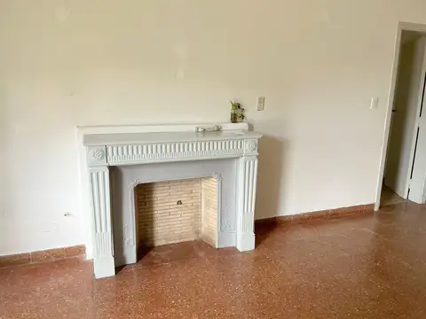 Depto Tipo Casa en Alquiler de 3 ambientes