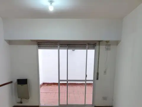 Departamento un dormitorio con patio exclusivo